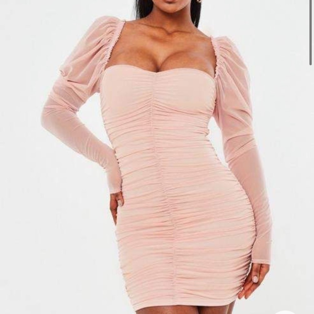 NWT Missguided Petite Ruched Mini Blush Cocktail Party Dress Size 8